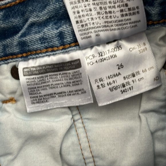 Levi’s 501 cut off denim shorts size 26 - Picture 6 of 7